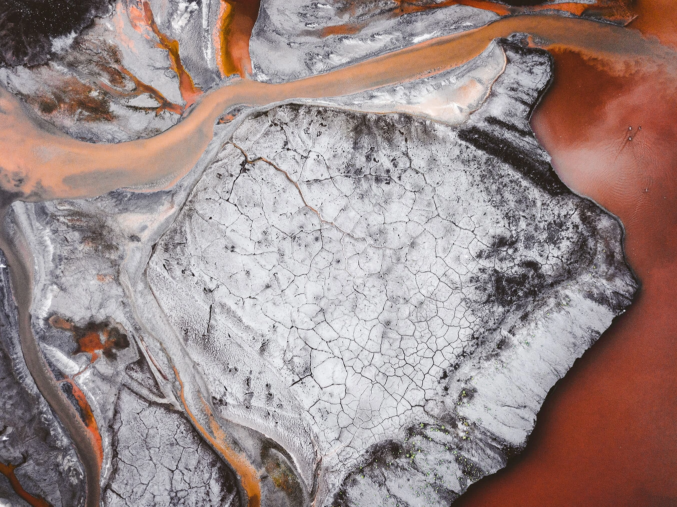 What Are Coal Ash Ponds? Understanding Risks, Remediation and CCR Leachate